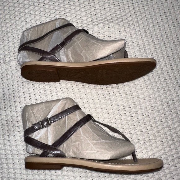 UGG Australia graphite leather "Aubray" braided front ankle strap sandals W 9‎ - Picture 4 of 9